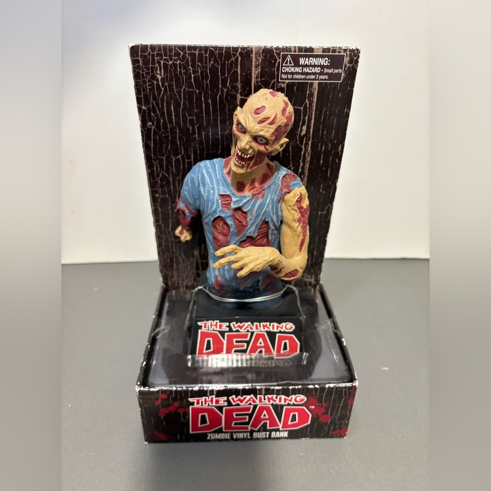 THE WALKING DEAD ZOMBIE VINYL BUST BANK - 8" TALL - NEW